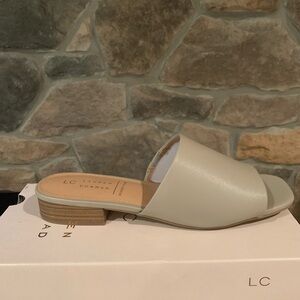LC LAUREN CONRAD Ilana Slide Shoe - TAUPE color NWT and box!!🌸 SIZE 10